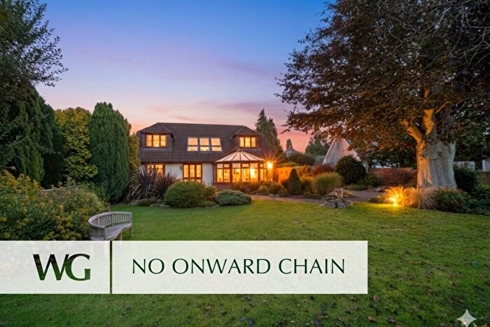 4 Bedroom Detached House For Sale In Exton, Devon, EX3