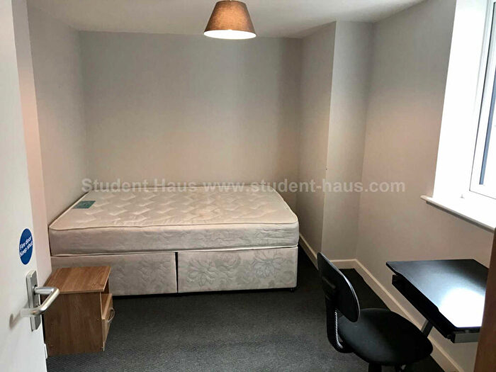 4 Bedroom House To Rent In Seaford Road, Salford, M6