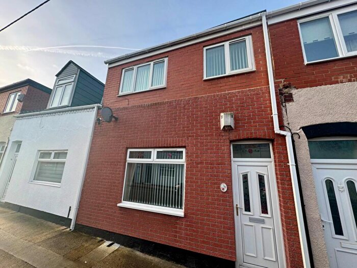 3 Bedroom Terraced House To Rent In Castlereagh Street, Sunderland, SR3