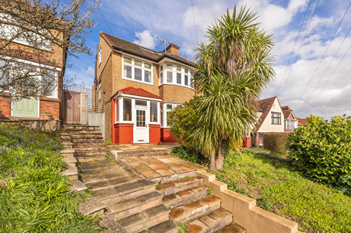 4 Bedroom Terraced House To Rent In Bankhurst Road, SE4