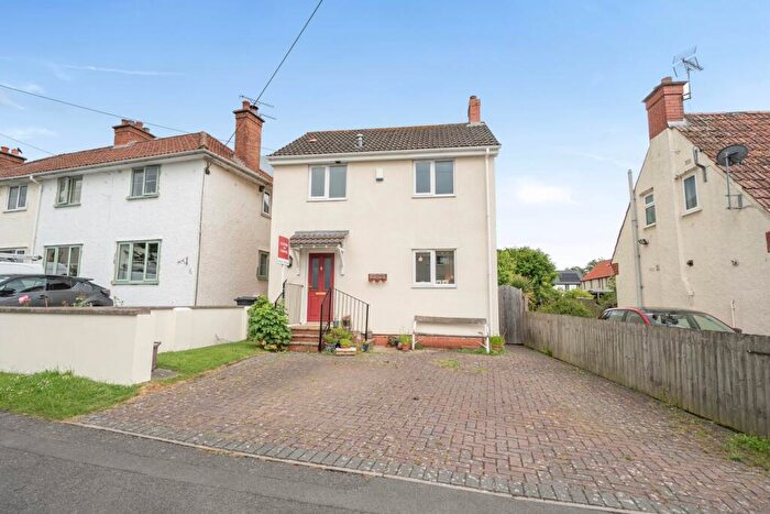 3 Bedroom Detached House For Sale In Parkfield, Axbridge, BS26