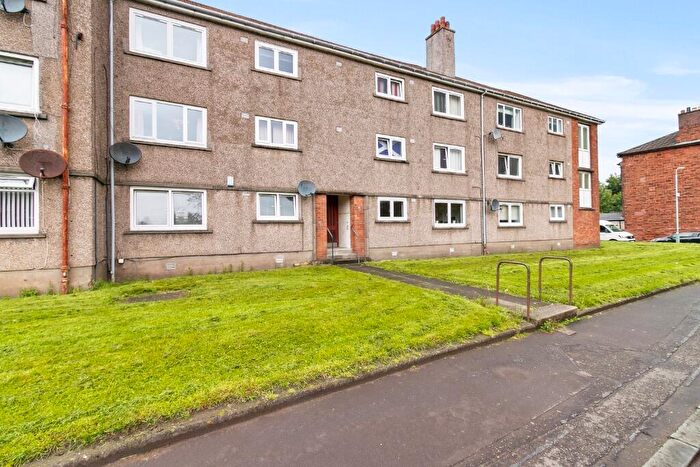 1 Bedroom Flat To Rent In Townend Road, Dumbarton, West Dunbartonshire, G82