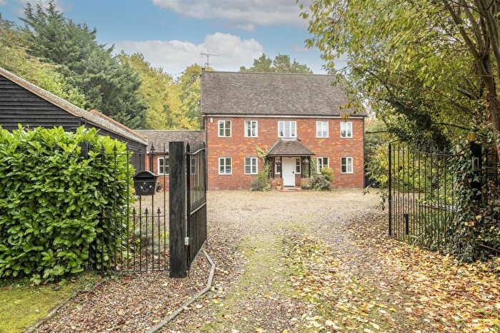 6 Bedroom Detached House For Sale In Codicote Road, Wheathampstead, St. Albans, AL4