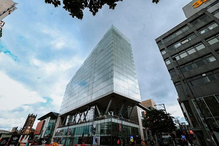 2 Bedroom Apartment For Sale In Deansgate, Manchester, Greater Manchester, M3