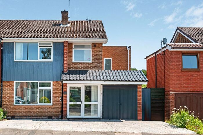 4 Bedroom Property To Rent In Wroxham Drive, Nottingham, NG8