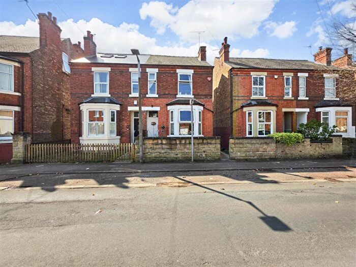 3 Bedroom Semi Detached House For Sale In Rutland Road, West Bridgford, Nottingham, NG2