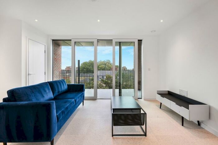 2 Bedroom Apartment To Rent In Georgette Apartments, Sidney Street, London, E1