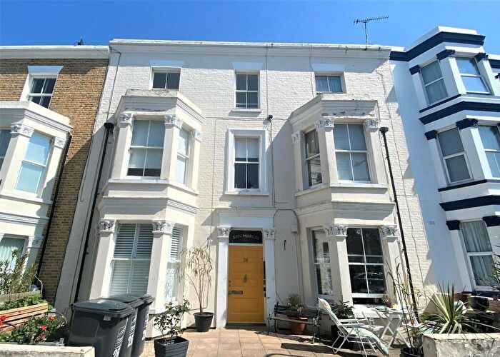 1 Bedroom Apartment To Rent In Gordon Road, Cliftonville, CT9