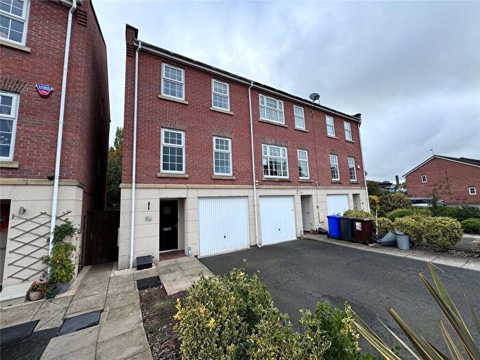 3 Bedroom House To Rent In Noskwith Street, Ilkeston, Derbyshire, DE7
