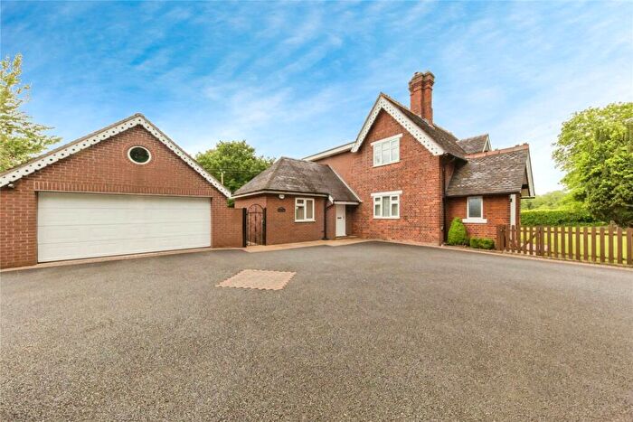 3 Bedroom Detached House For Sale In Slaughter Hill, Crewe Green, Haslington, Cheshire, CW1