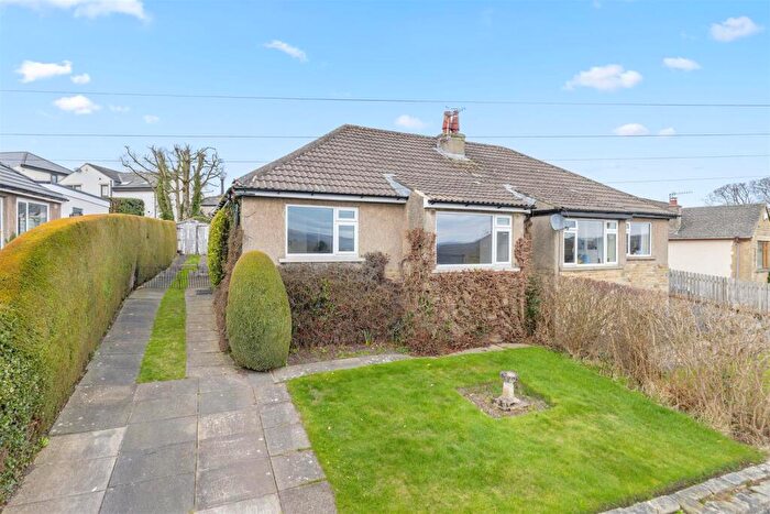 2 Bedroom Semi-Detached Bungalow For Sale In Moor Park Drive, Addingham, Ilkley, LS29