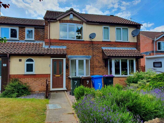 2 Bedroom House To Rent In St Nicholas Close, PE21