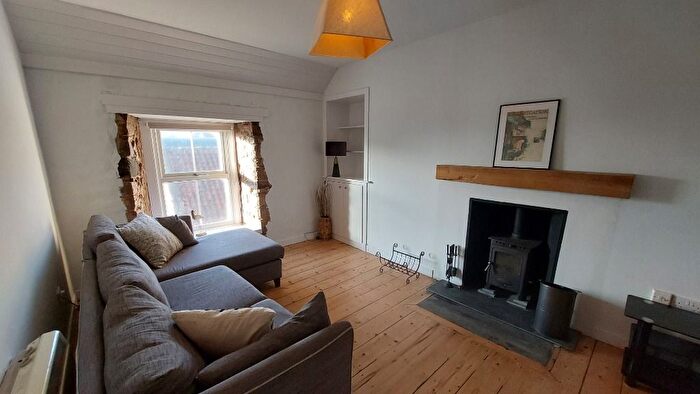 1 Bedroom Flat To Rent In Waughton Place, Johnshaven, DD10