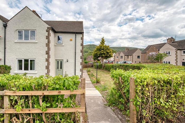 3 Bedroom Semi-Detached House For Sale In Elliott Avenue, Bradwell, Hope Valley, S33