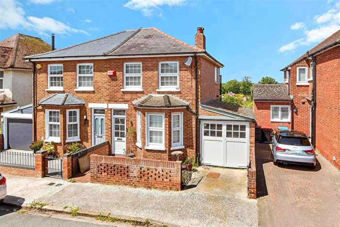 3 Bedroom Semi-Detached House For Sale In Pegwell Avenue, Ramsgate, Kent, CT11