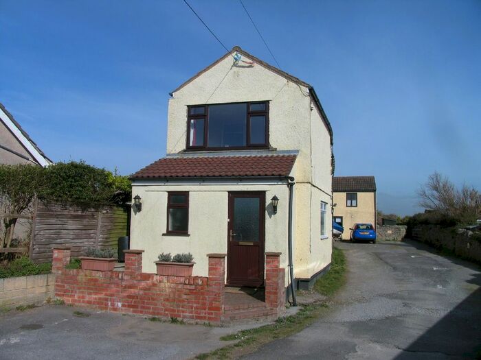 2 Bedroom Flat To Rent In Beach Road, Kewstoke, Weston-Super-Mare, North Somerset, BS22