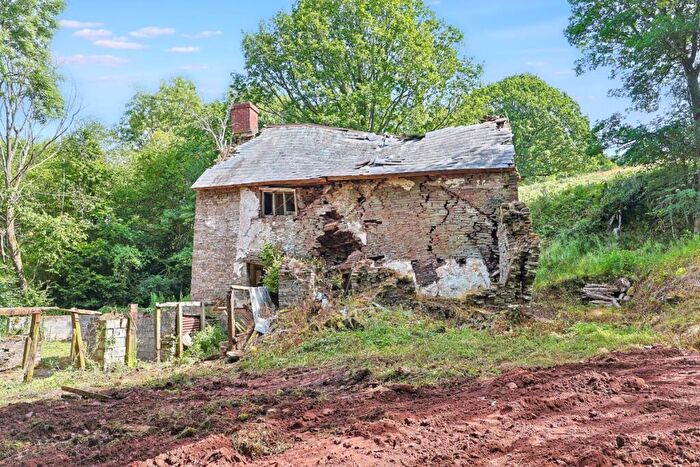 Detached House For Sale In Brook Farm, Longtown, Hereford, Herefordshire, HR2