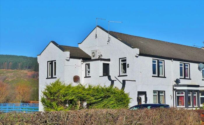 3 Bedroom Flat For Sale In Murray Place, Lamlash, Isle Of Arran, KA27