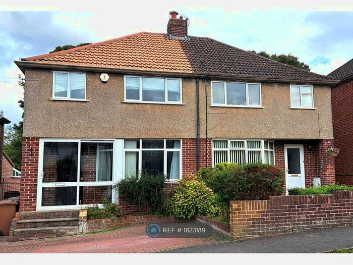 3 Bedroom Semi-Detached House To Rent In Cedar Road, Oxford, OX2