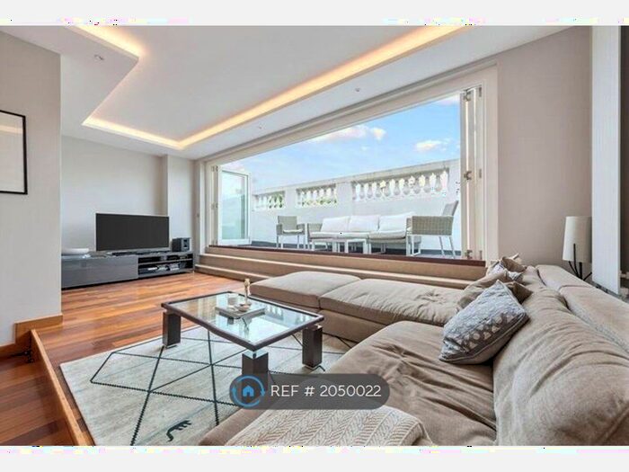 3 Bedroom Flat To Rent In Philbeach Gardens, London, SW5
