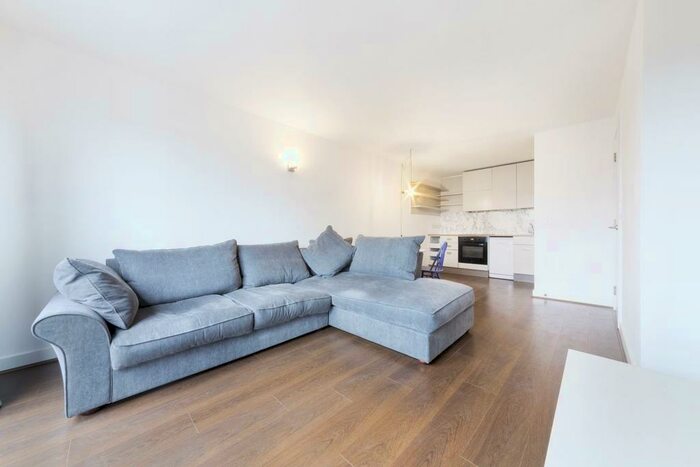 2 Bedroom Apartment To Rent In Dakota Building, One, Deptford, London, SE13