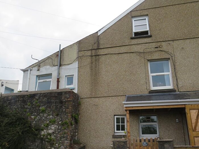 2 Bedroom Cottage For Sale In Old Shop, Kidwelly, SA17