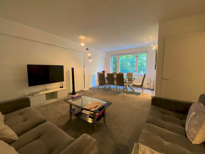 1 Bedroom Flat To Rent In Southwick Street, London, W2