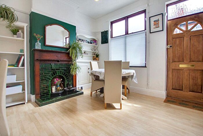 2 Bedroom Terraced House For Sale In Muriel Road, Leicester, LE3