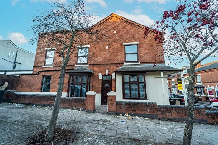 5 Bedroom House To Rent In Dartmouth Road, Selly Oak, Birmingham, B29