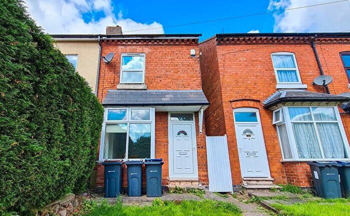 2 Bedroom House To Rent In Jiggins Lane, Birmingham, B32
