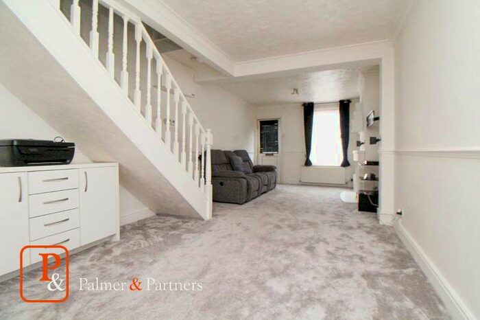 2 Bedroom Terraced House To Rent In Fairfax Road, Colchester, Essex, CO2
