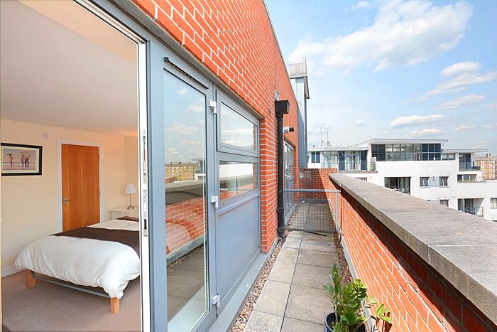 1 Bedroom Flat To Rent In Tanner Street, London, SE1