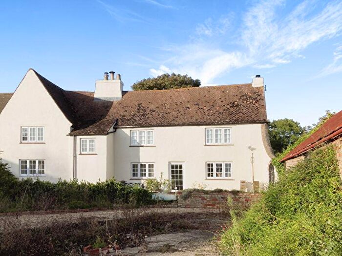 3 Bedroom Character Property To Rent In Goodwick Drive, Honeydon, Bedfordshire, MK44