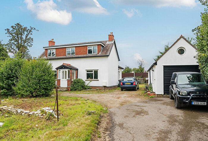 2 Bedroom Cottage For Sale In Oldends, Stonehouse, Gloucestershire, GL10