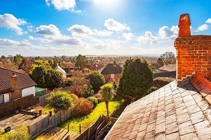 2 Bedroom Flat For Sale In Southview Road, Crowborough, TN6