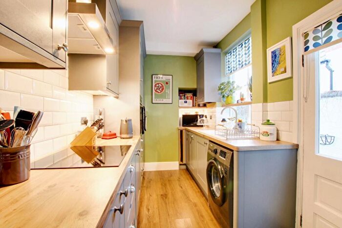 2 Bedroom Terraced House To Rent In Knighton Church Road, Leicester, LE2