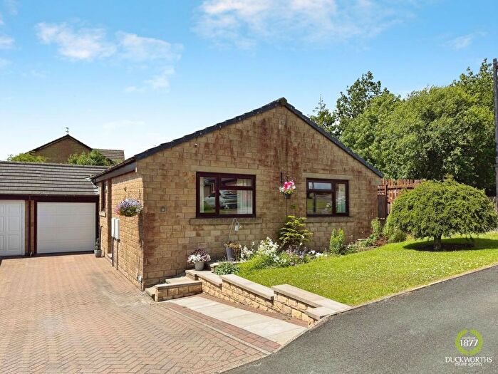 3 Bedroom Detached Bungalow For Sale In Standen Hall Close, Burnley, BB10