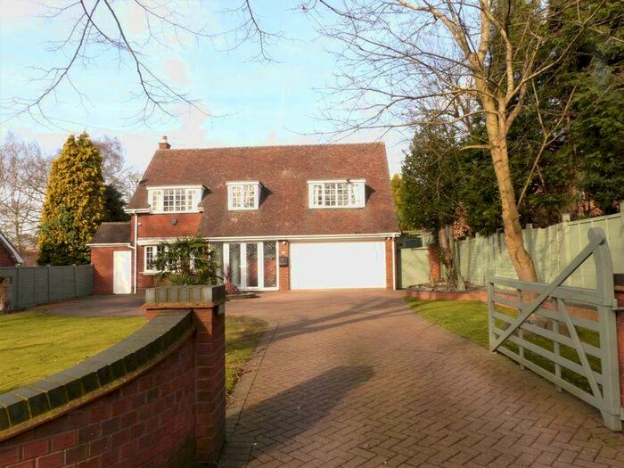 Houses for sale & to rent in B76 1RA, Wylde Green Road, Sutton Walmley