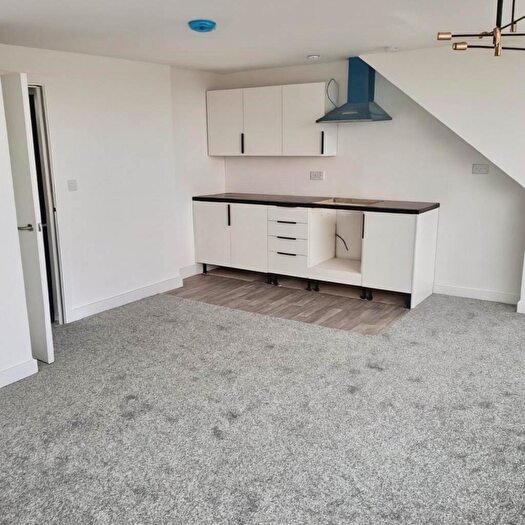 2 Bedroom Flat To Rent In Lansdowne Terrace, Newcastle Upon Tyne, NE3