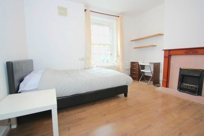 4 Bedroom Flat To Rent In Chalton Street, Euston, NW1