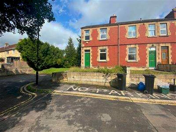 2 Bedroom Property To Rent In Spring Gardens Road, BA2