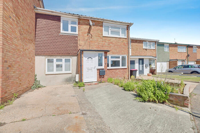 4 Bedroom Terraced House For Sale In Whistler Rise, Shoeburyness Southend-on-sea, SS3