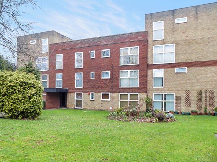 2 Bedroom Flat For Sale In Friary Close, Hamstead Hall Road, Handsworth Wood, Birmingham, B20