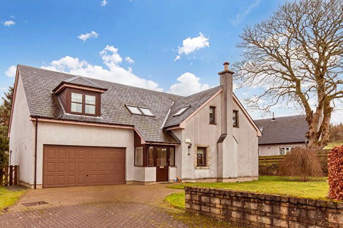 4 Bedroom Detached House For Sale In Broomlee Mains Court, West Linton, EH46