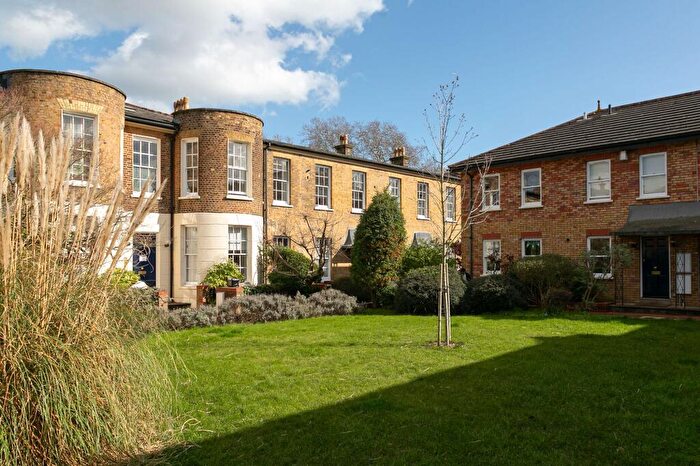 1 Bedroom Flat For Sale In Elderwood Place, London, SE27