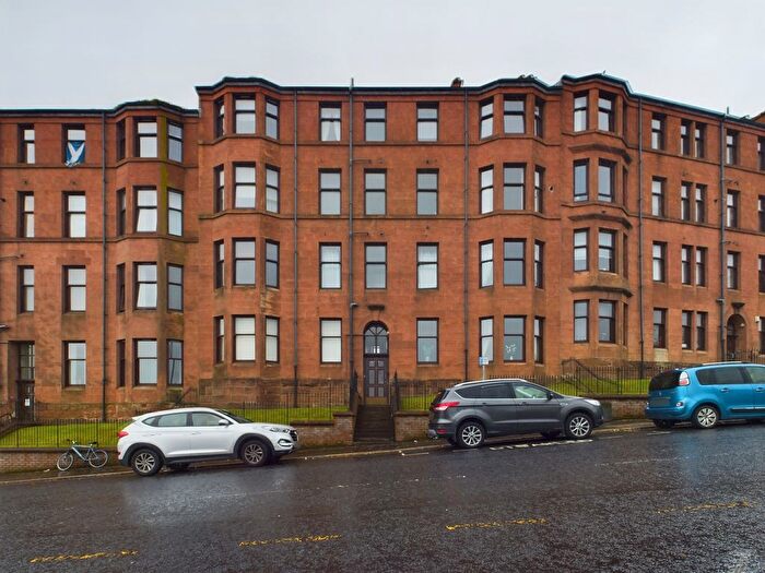 1 Bedroom Flat To Rent In Belville Street, Greenock, PA15