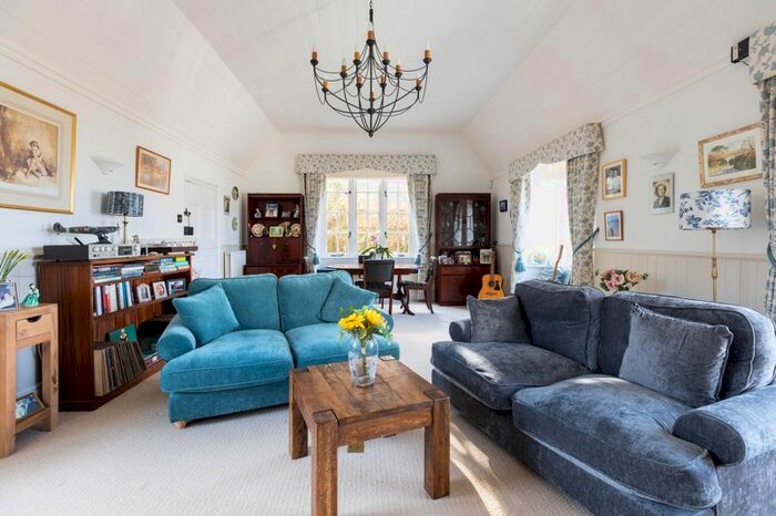 4 Bedroom Detached House For Sale In St. Just In Roseland, Truro, TR2