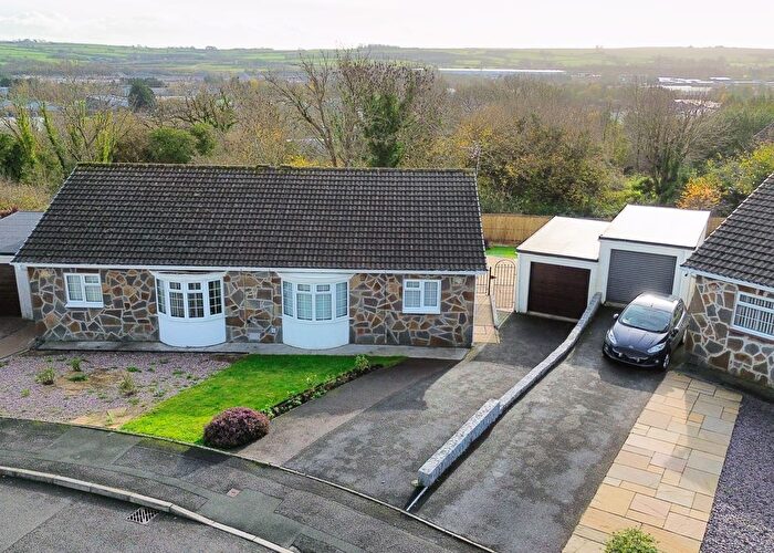 2 Bedroom Semi-Detached House For Sale In Ty Gwyn Drive, Bridgend, CF31