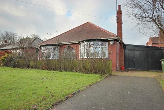 3 Bedroom Bungalow For Sale In The Leases, Beverley, HU17