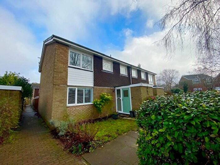 4 Bedroom House To Rent In Hale Avenue, Stony Stratford, Milton Keynes, MK11